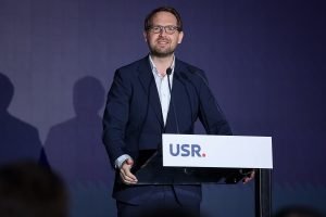 Președintele USR acusă că dezbaterea privind reforma administrației locale s-a transformat recent într-un schimb de opinii despre concedierea a 10-15% din personal