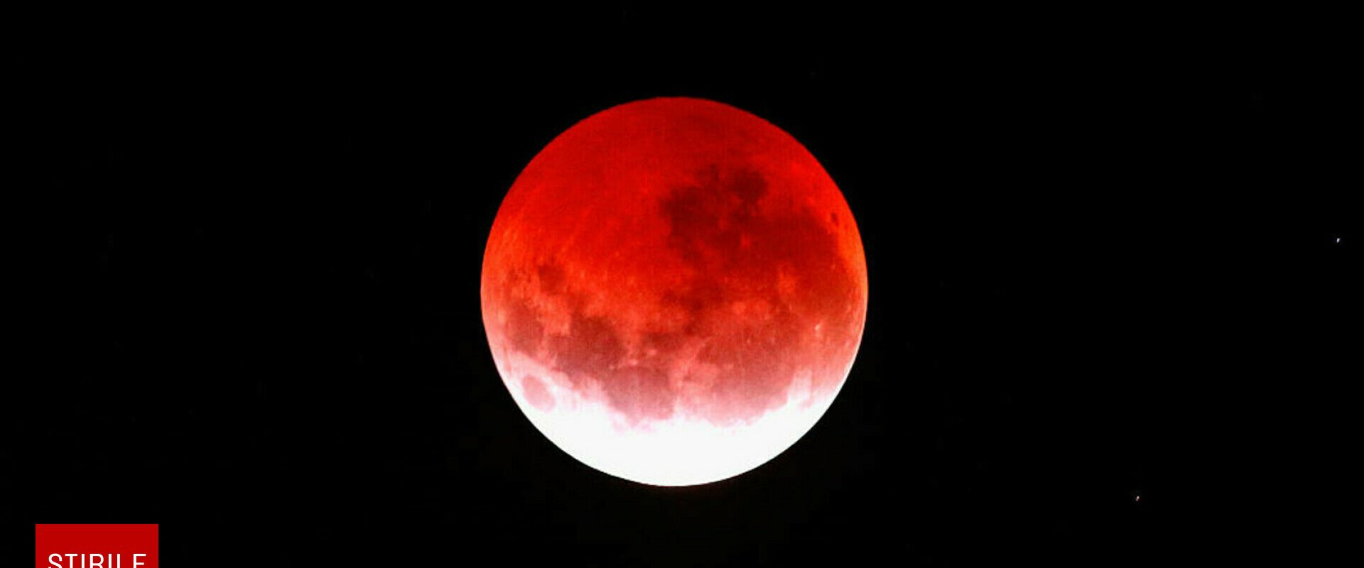 Eclipsă de Lună pe 7 septembrie 2025. Cum poate fi văzută LIVE eclipsa totală de Lună Sângerie