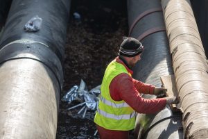 Aproximativ 400 de blocuri din sectorul 4 al Capitalei vor rămâne fără apă caldă în următoarele zile din cauza unor lucrări de reparație și reabilitare a rețelei de termoficare