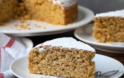 Fanouropita-Greek-oil-cake-sliced-vegan-e1758787147433.jpg