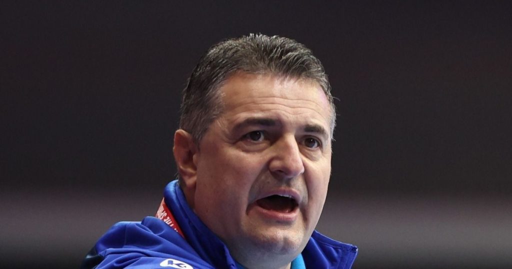 Cutremur la naționala de handbal. Florentin Pera a demisionat din funcția de selecționer, cu două luni înainte Mondial. Ce haos creează decizia lui