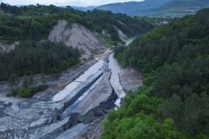 Măsură provizorie pentru criza apei în Târnăveni, unde cetățenii nu dispun de apă potabilă la robinet din iunie, după incidentul de la Praid