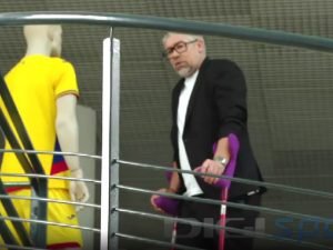 Cristi Săpunaru nu a rezistat tentației, după ce a observat apariția lui Bogdan Mara la evenimentul de tragere la sorți.