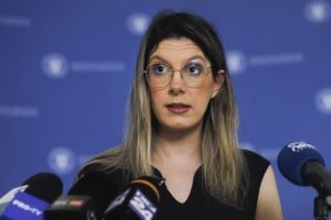 Ministra Mediului informează despre numirea lui Florin Ghiță ca director interimar la Apele Române.