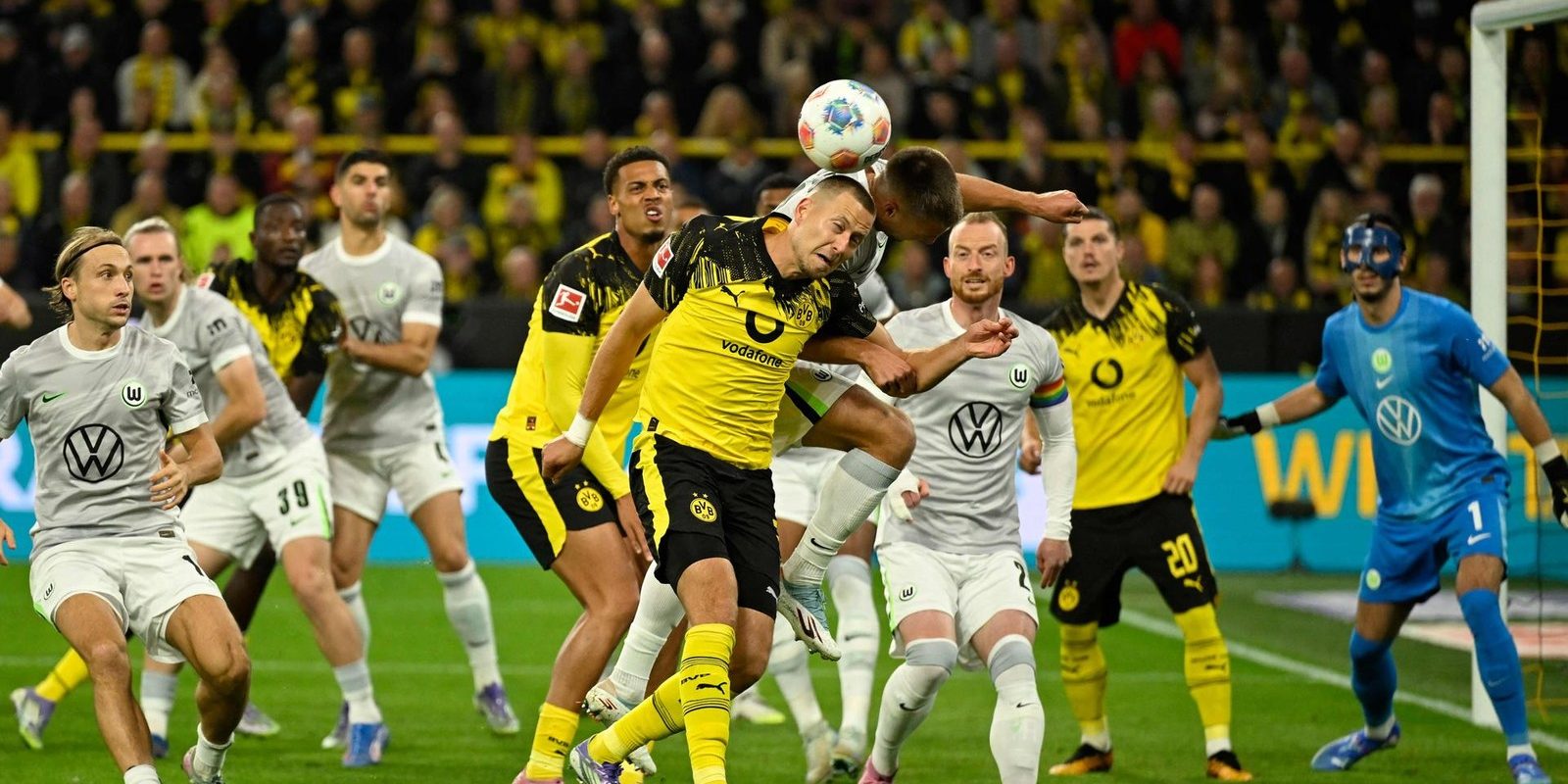 Live! Nico Schlotterbeck zum Heimspiel gegen Wolfsburg zurück in der BVB-Startelf