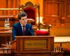 Nicuşor Dan: În viața noastră politică, SRI a avut un