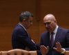 PARLAMENT_ASUMARE_5_PACHETE_BOLOJAN_002_INQUAM_Photos_Octav_Ganea-e1756747349369.jpg