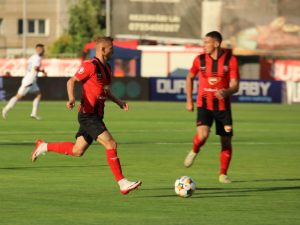 Csikszereda – Metaloglobus, transmisie LIVE la Digi Sport 1, ora 18:00. Confruntare între echipe recente.