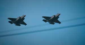 Polonia: armata a doborât drone rusești, închizând mai multe aeroporturi după o încălcare a spațiului aerian.