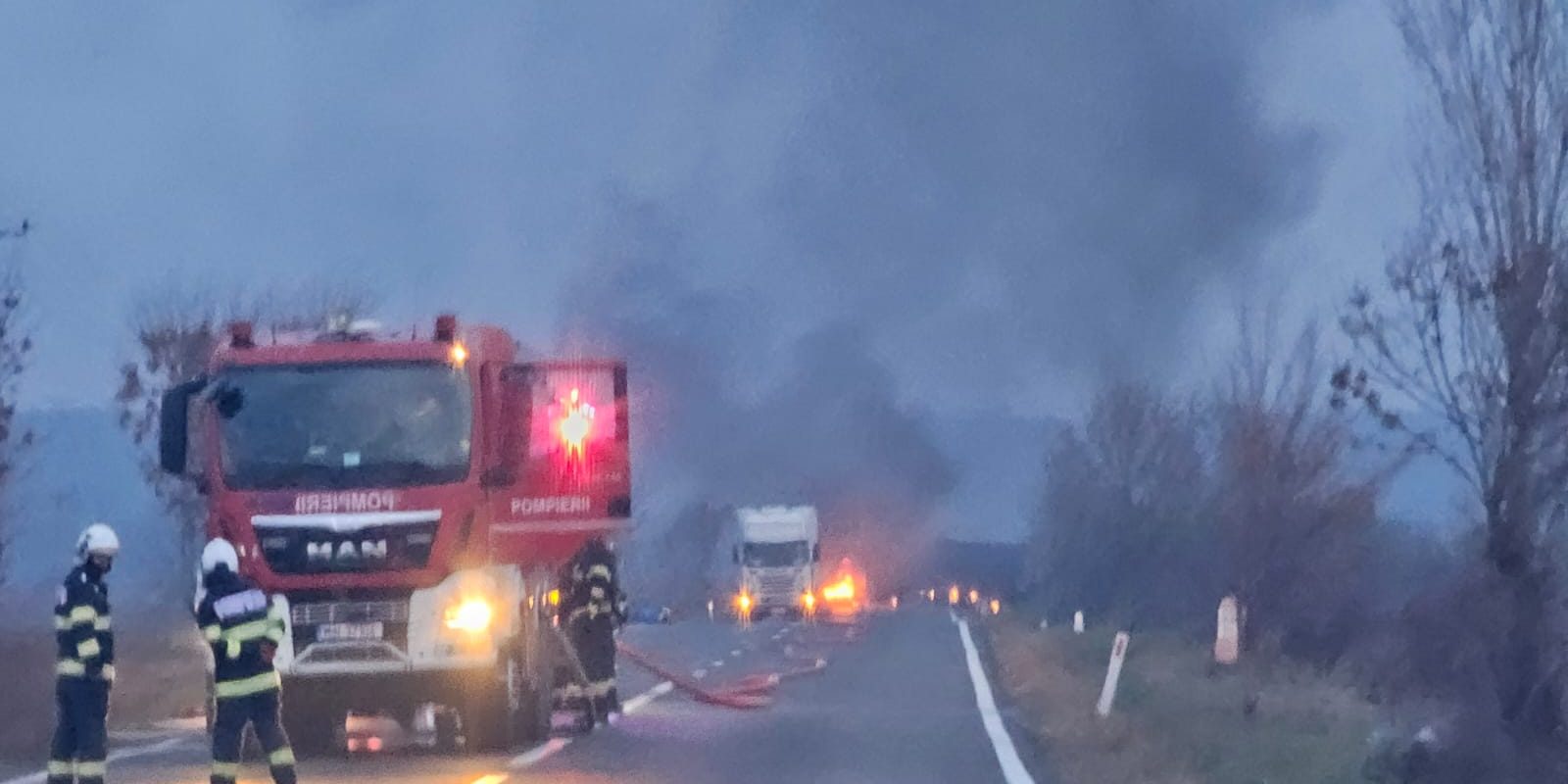 Pompieri-explozie.jpeg