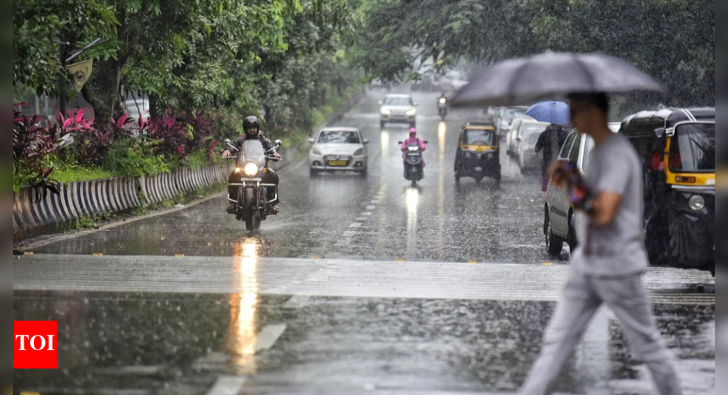 Kolkata weather update: Warm day with light showers and good air quality | Kolkata News
