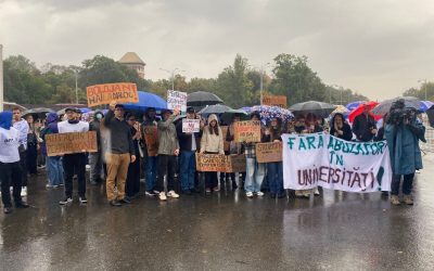 Protrst-studenti-Piata-Victoriei-e1759153180894.jpeg