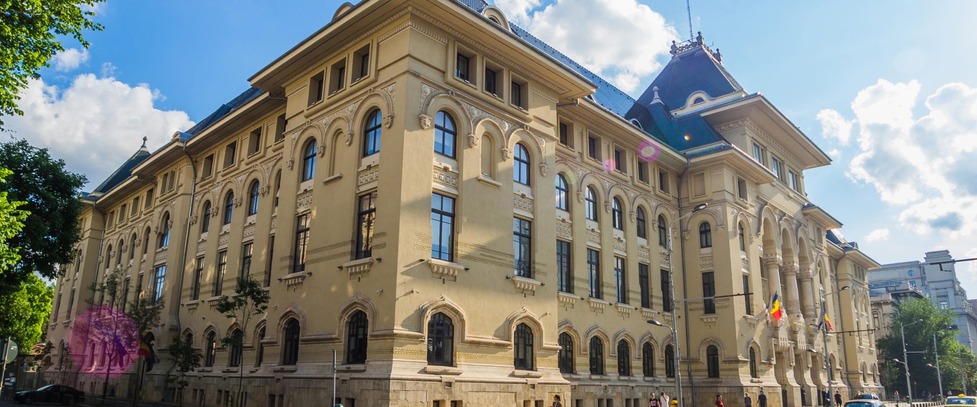 Sondaj realizat de Avangarde: USR este partidul predilect pentru alegerile