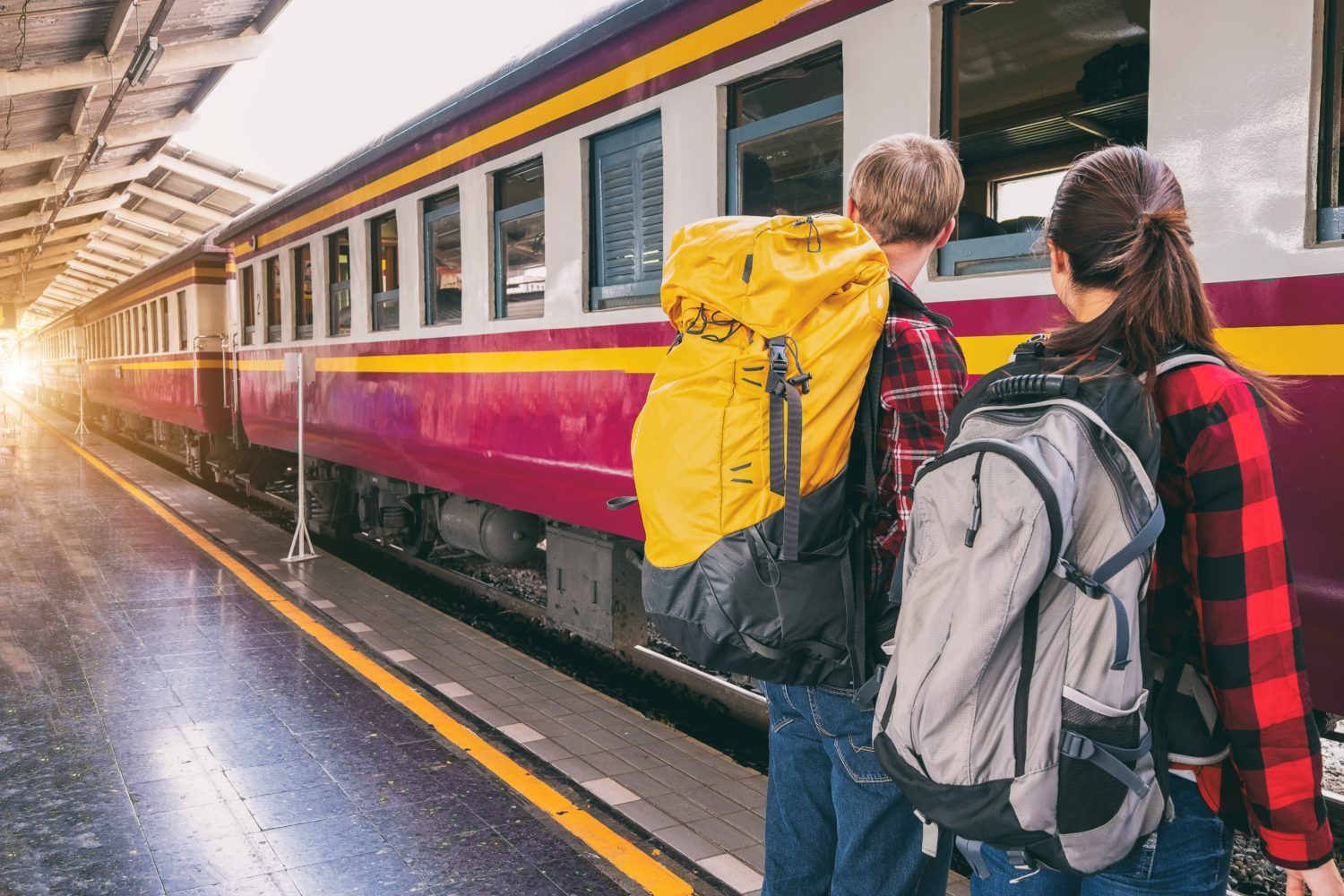 CFR Călători anunță o reducere de 90% la biletele de tren pentru studenți, valabilă exclusiv între localitatea de reședință și cea universitară