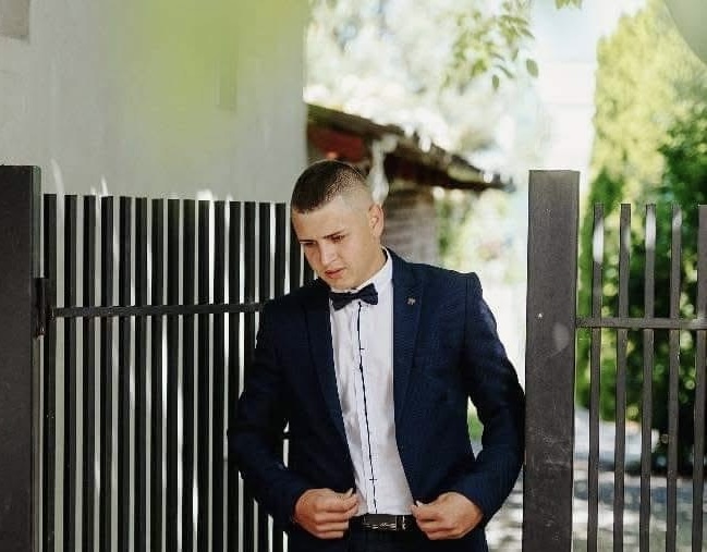 Încă o tragedie cumplită pe șosele din județ: Emil Guiu, un tânăr de 22 de ani din Mișca, a murit în această dimineață (foto)