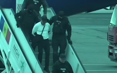 Oligarhul Vladimir Plahotniuc a ajuns în cătușe în Moldova. El va fi pregătit pentru judecarea în dosarul „furtului miliardului”