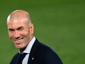 Zidane acceptă provocarea și își pregătește întoarcerea.