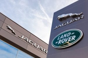 Regatul Unit oferă asigurări de credit în valoare de 1,5 miliarde de lire pentru Jaguar Land Rover
