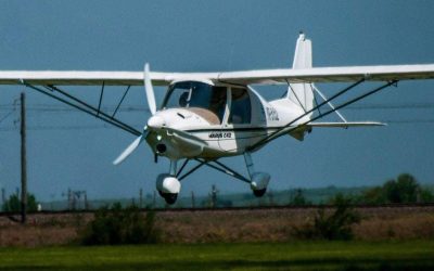 avion-de-mici-dimensiuni.jpg
