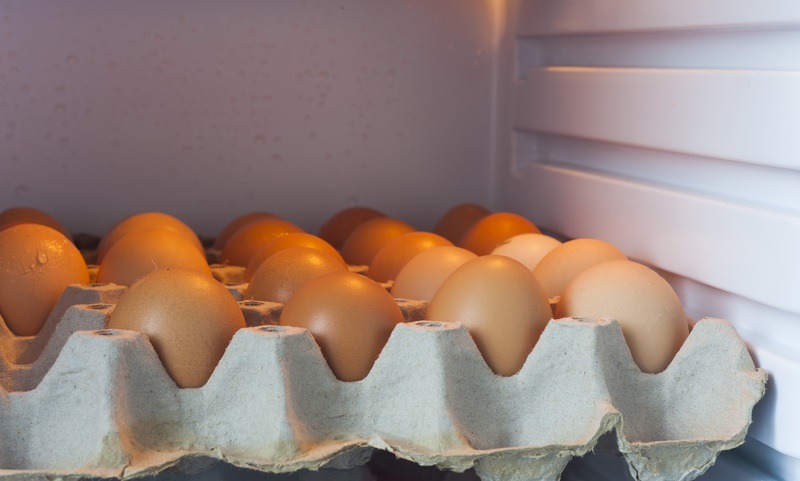 carton-oua-in-frigider.jpg