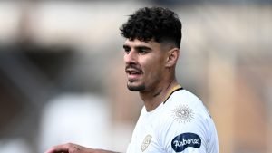 Scenariu inspirat de Dosarele X, în echipa națională: antrenorul a apelat la telefon