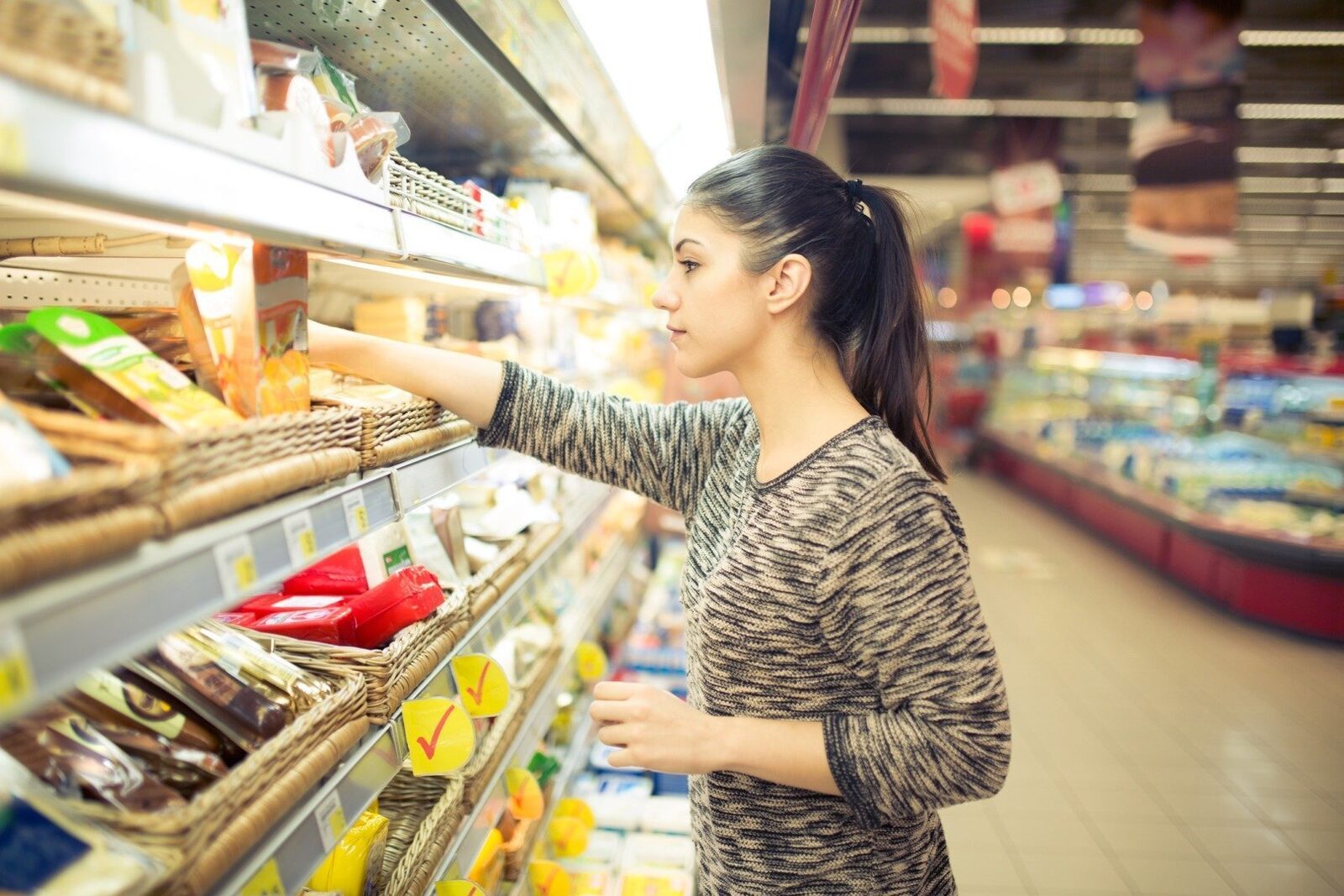 Propunerea de extindere a plafonului pentru adaosul comercial la alimente, dezbătută public de către Ministerul Agriculturii