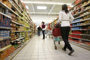 Marius Budăi solicită PNL și USR să clarifice alegătorilor motivele creșterii prețurilor la alimente și înțelegerea cu marile lanțuri de retail / PSD pregătește o alternativă în cazul în care premierul nu prelungește plafonarea la produsele de bază