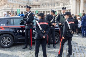 Operațiune extensive în Italia împotriva clanului Piromalli din mafia calabreză ‘Ndrangheta, cu 26 de persoane puse sub arestare