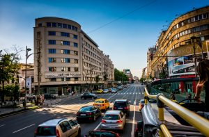 Vremea se schimbă drastic în București și în țară: scădere bruscă a temperaturilor de mâine dimineață.