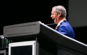 Nigel Farage, liderul partidului Reform UK, amenință că va returna femeile afgane care solicită azil în Regatul Unit sub conducerea sa, dacă devine prim-ministruea noastră”