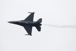 Aliatul american suspendă achiziția a 20 de avioane F-16
