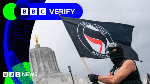 BBC Verify Live: Detalii despre mișcarea antifa din SUA pe care Trump dorește să o interzică