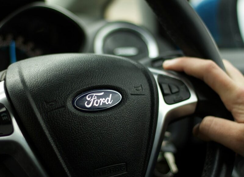 ford-masina-volan-e1706166321154.jpg
