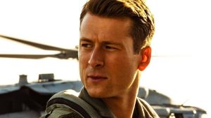 Glen Powell Dezvăluie Cum Cel Mai Mare Star de Acțiune L-a Salvat de o Alegere Profesională Greșită