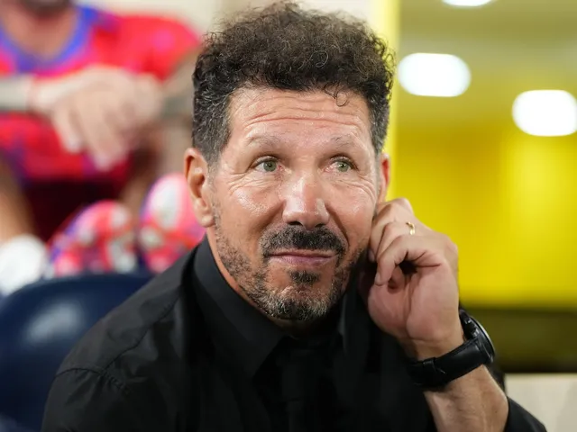 https3A2F2Fsportsmole-media-prod.s3.gra_.io_.cloud_.ovh_.net2F242F342Fdiego-simeone.jpg