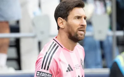 https3A2F2Fsportsmole-media-prod.s3.gra_.io_.cloud_.ovh_.net2Fuploads2F20252F092Flionel-messi-aug.webp