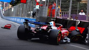 Rememorează acțiunea palpitantă a calificărilor din Azerbaidjan, unde Max Verstappen obține pole-position.