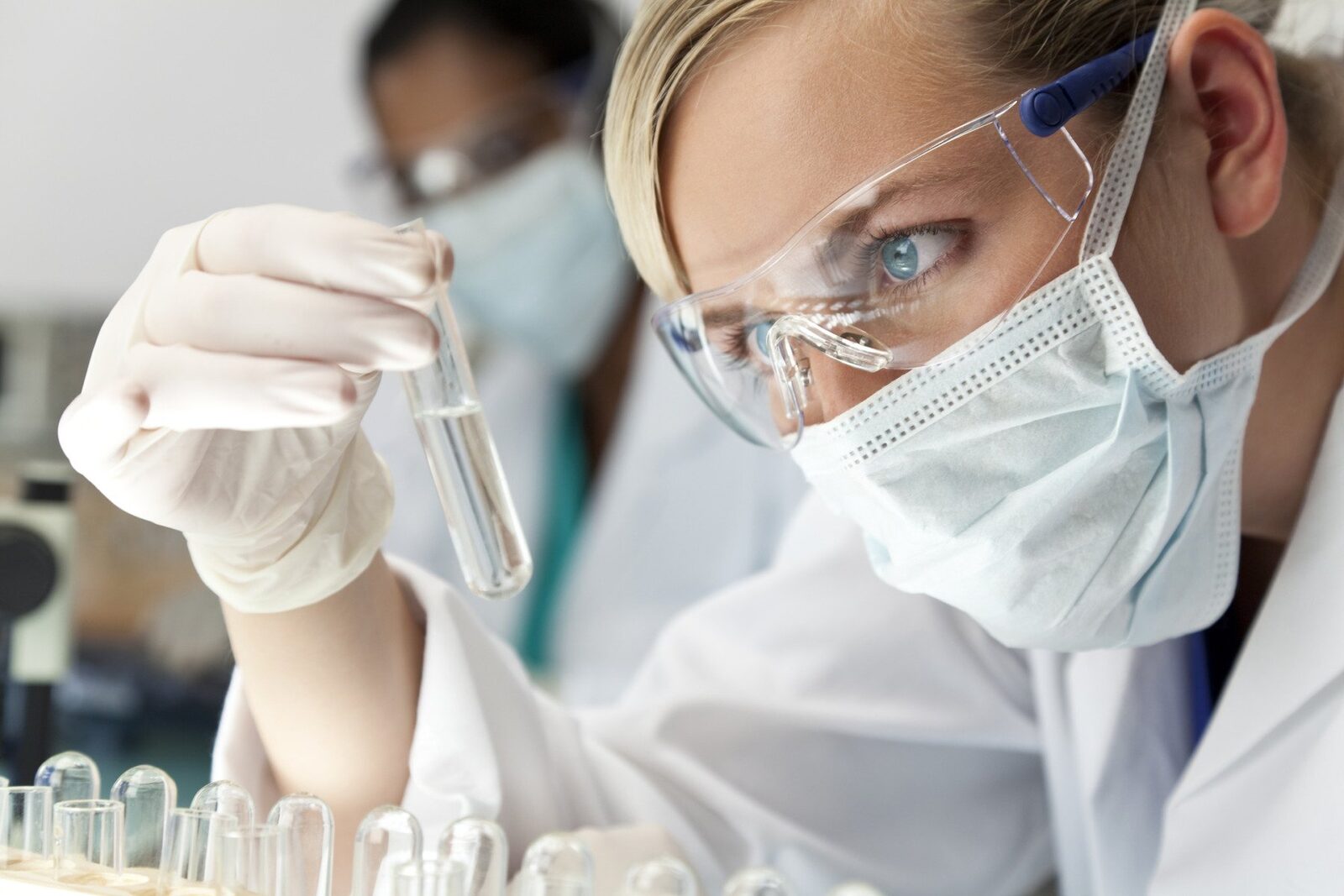[ad_1] Oamenii de știință din Australia au creat un nou tratament cu virusuri, menit să combată infecțiile grave cauzate de bacterii rezistente la antibiotice
