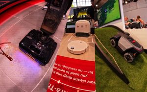 Roborock, principalul jucător pe piața aspiratoarelor robot, la IFA Berlin 2025
