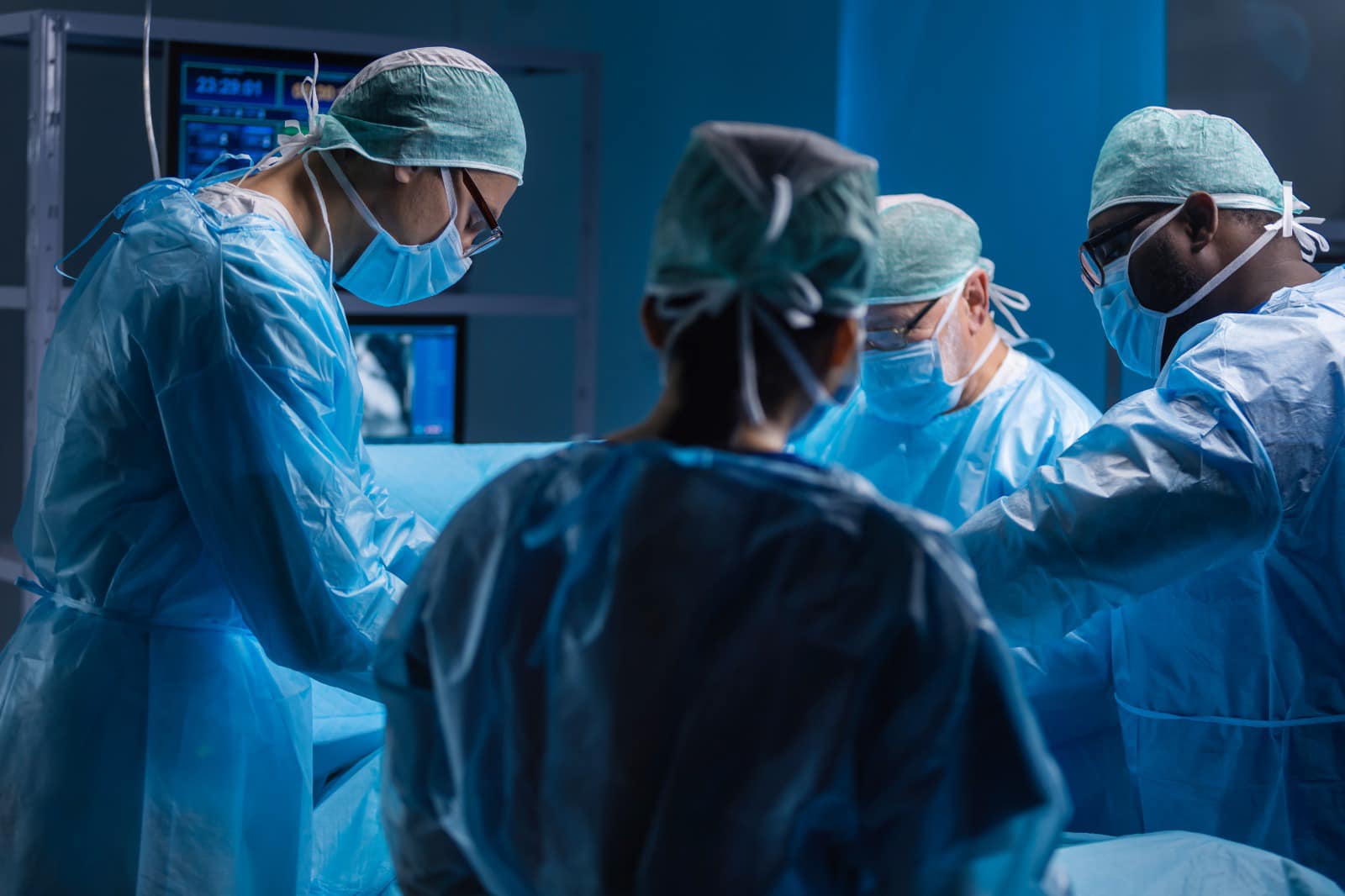 Reprezentanții Colegiului Medicilor subliniază necesitatea unei revizuiri urgente a strategiei de combatere a infecțiilor nosocomiale în sistemul de sănătate