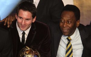 Cartonaș Panini cu Lionel Messi adjudecat pentru 1,5 milioane de dolari, depășind recordul anterior de 1,33 milioane de dolari pentru un cartonaș cu Peléea noastră”