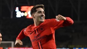 David Miculescu, erou în confruntarea cu Go Ahead Eagles, a realizat o performanță remarcabilă pentru FCSB.