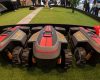 noile-masini-de-tuns-iarba-inteligente-de-la-roborock-foto-playtech-iulia-kelt-1-scaled-e17581923462.jpeg