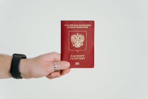 Uniunea Europeană analizează introderea unei interdicții complete pentru vizitatorii ruși în Europaea noastră”