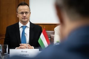 Ministrul ungar de externe: Interesele în energie ale României și Ungariei se interpănesc / Energia nucleară, o soluție economică, sigură și durabilă