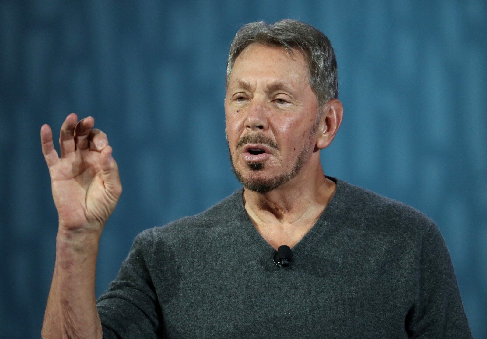 Miliardarul Larry Ellison ar putea influența direcția mass-media internațională spre stânga, potrivit unei surse.