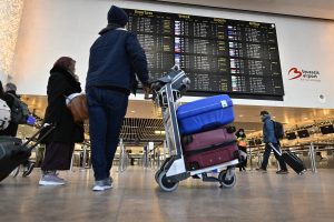 Comisia Europeană supraveghează atent incidentul cibernetic care a vizat mai multe aeroporturi din Europa