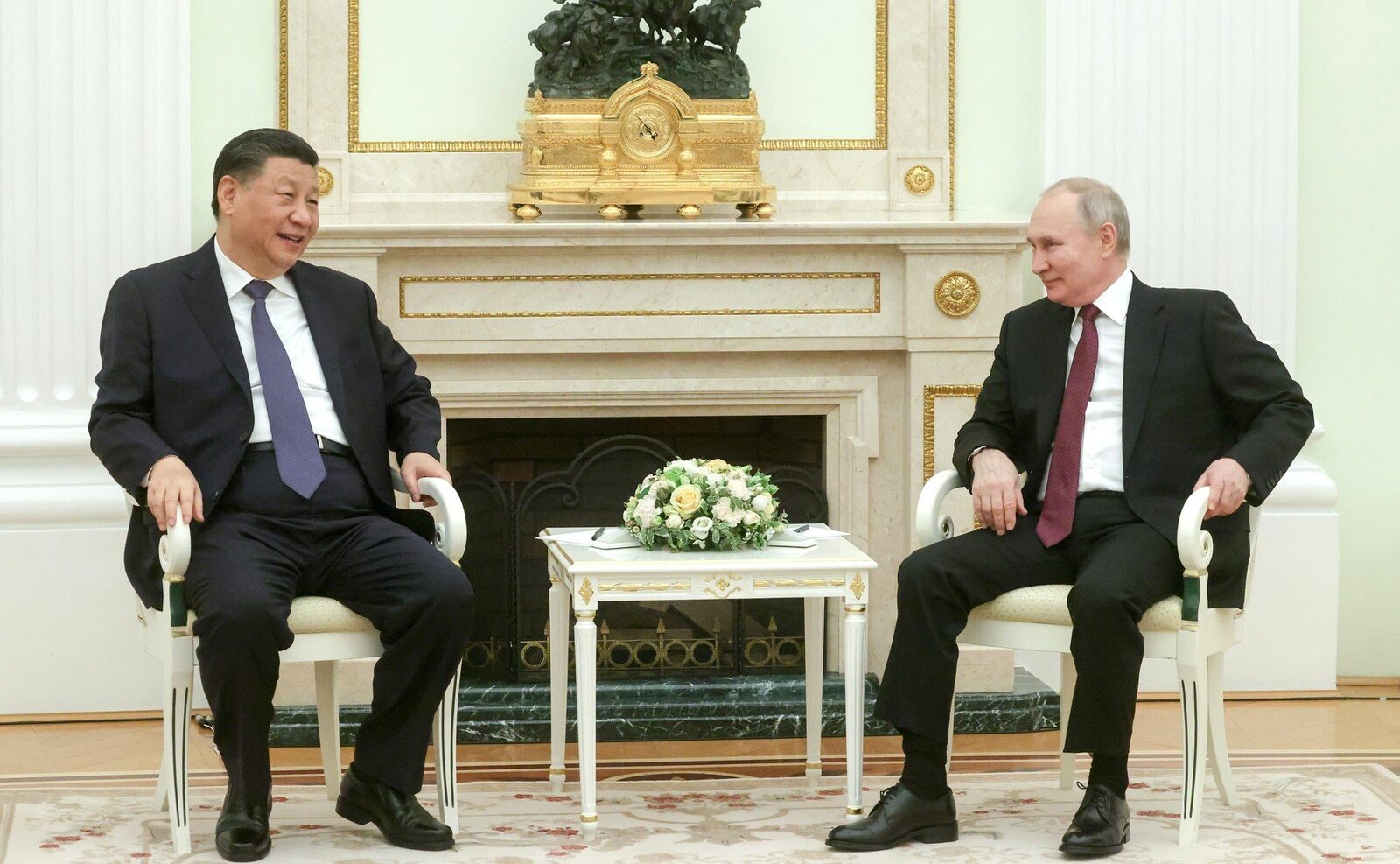Raport din Marea Britanie: Rusia sprijină China în planificarea unui atac asupra Taiwanului și pregătește formarea unui batalion de parașuți chinezi