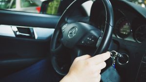 Tânăr fără permis de conducere implicat într-un accident cu victimă și prins după ce a fugit de la fața loculuiea noastră”