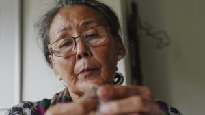 Danemarca și Groenlanda compensează inserțiile contraceptive forțate ale fetelor și femeilor groenlandeze.